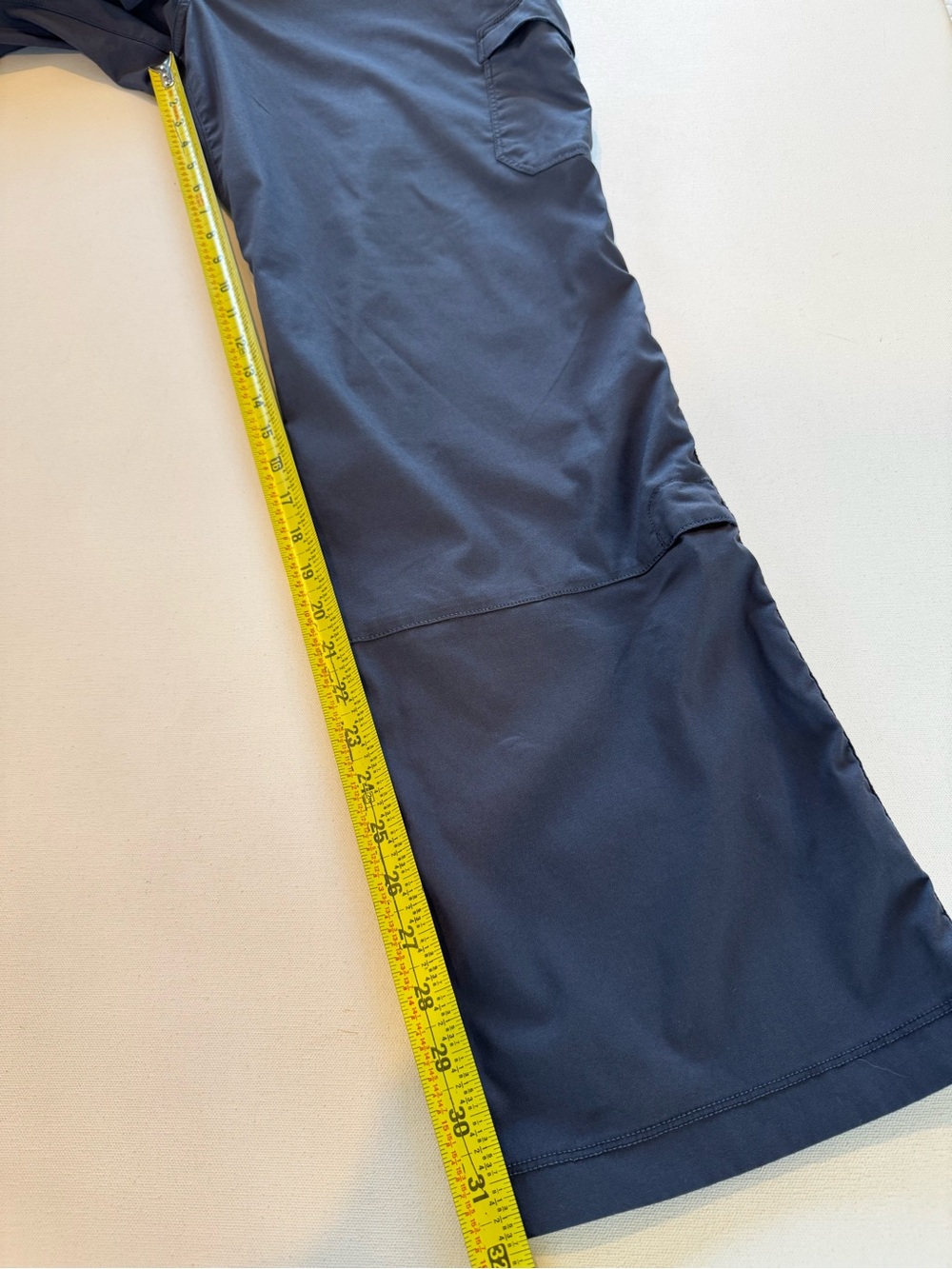 Duluth Trading 18x33 Dry on the Fly Bootcut Cargo Women’s Pant Blue Roll Cuffs - Picture 15 of 16